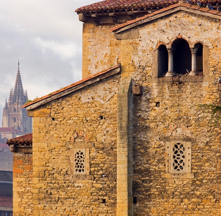 San Julian de Los  Prados catedral de Oviedo Prerrománico Asturias