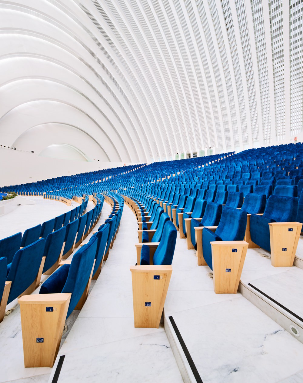 pec-oviedo-palacio-congresos-calatrava-fotografo-interiorismo-asturias-00.jpg