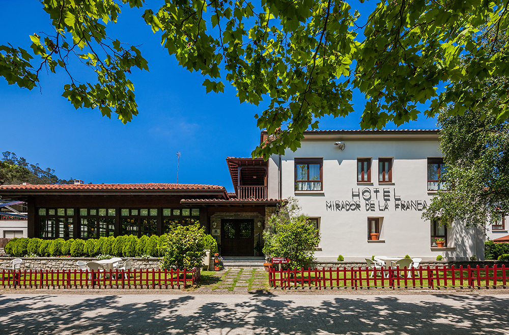 fotografo-arquitectura-asturias-interiorismo-hotel_mirador_de_la_franca-marcos_vega_01-a.jpg