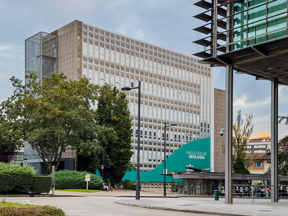Gigapan-lona-Universidad de Oviedo-fotógrafo Asturias-facultad de Geolig&iacute;a