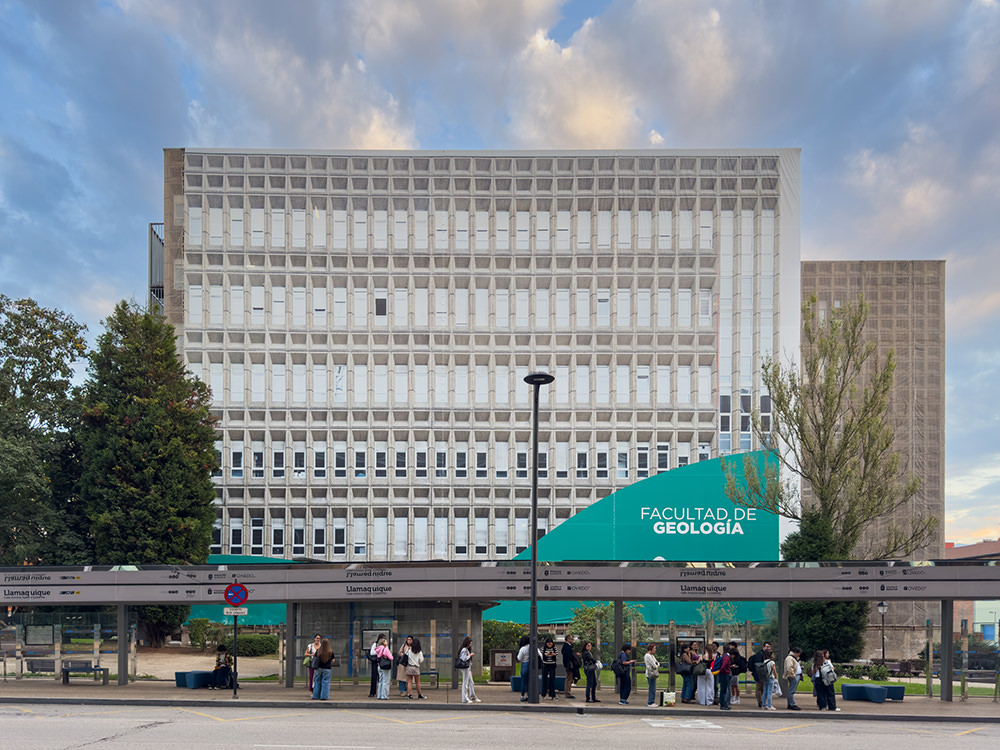 Gigapan-lona-Universidad de Oviedo-fotógrafo Asturias-facultad de Geolig&iacute;a